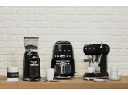 Кофемолка Smeg - CGF 01 BLEU