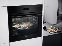 Духовой шкаф AEG - BSK 792280 B