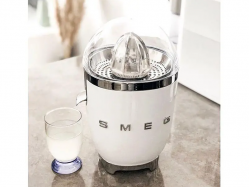 Соковыжималка Smeg - CJF 11 WHEU