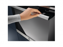 Духовой шкаф Electrolux - EOC8P39WX