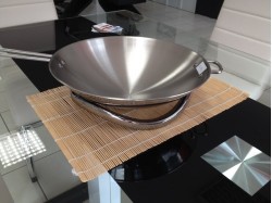 Сковородка Electrolux - INFI WOK