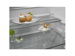 Холодильник встраиваемый Electrolux - ENP7TD75S