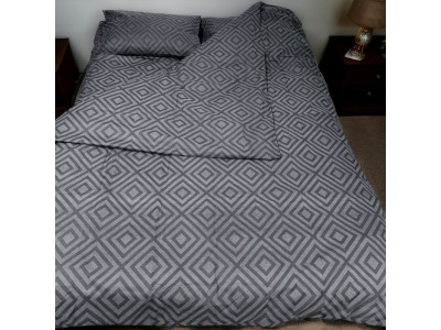 Комплект постільної білизни Rhomb Black SoundSleep бязь євро