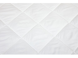 Ковдра "FOUR SEASONS" 180*210 см (150г/250г/м2) (microfiber)